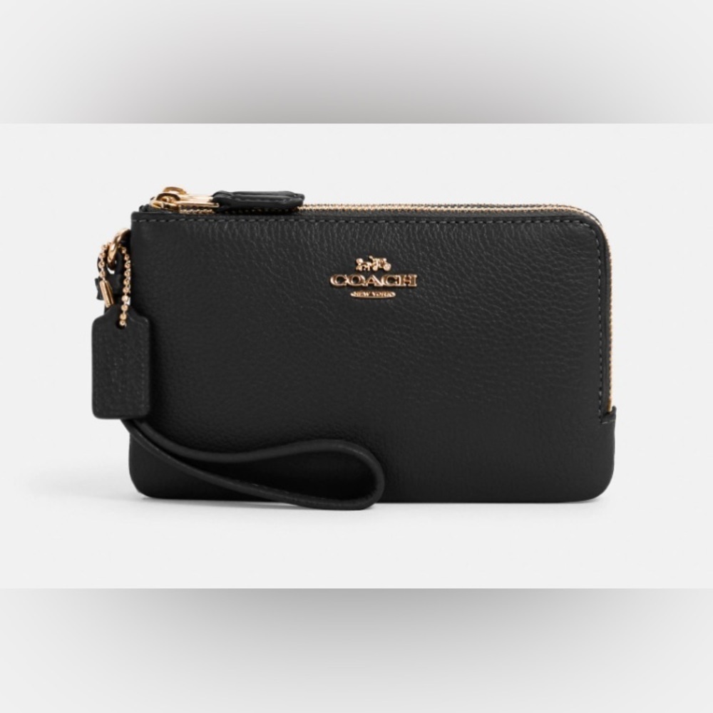 COACH - NEW - Double Corner Zip Wristlet. Black